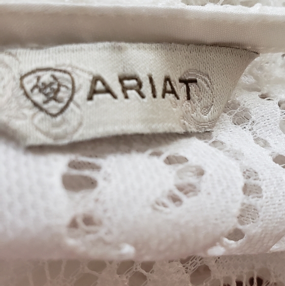 White Lace dress, Ariat ... size large - Picture 2 of 4